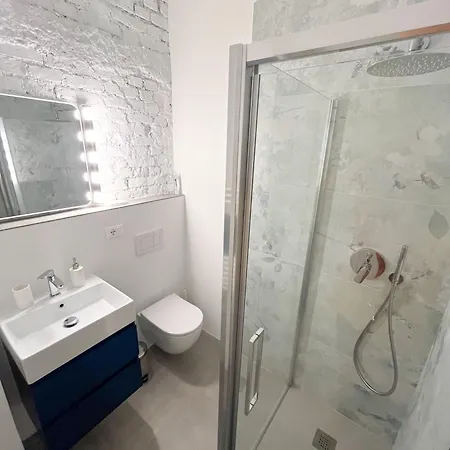 Amazing View On Navigli شقة